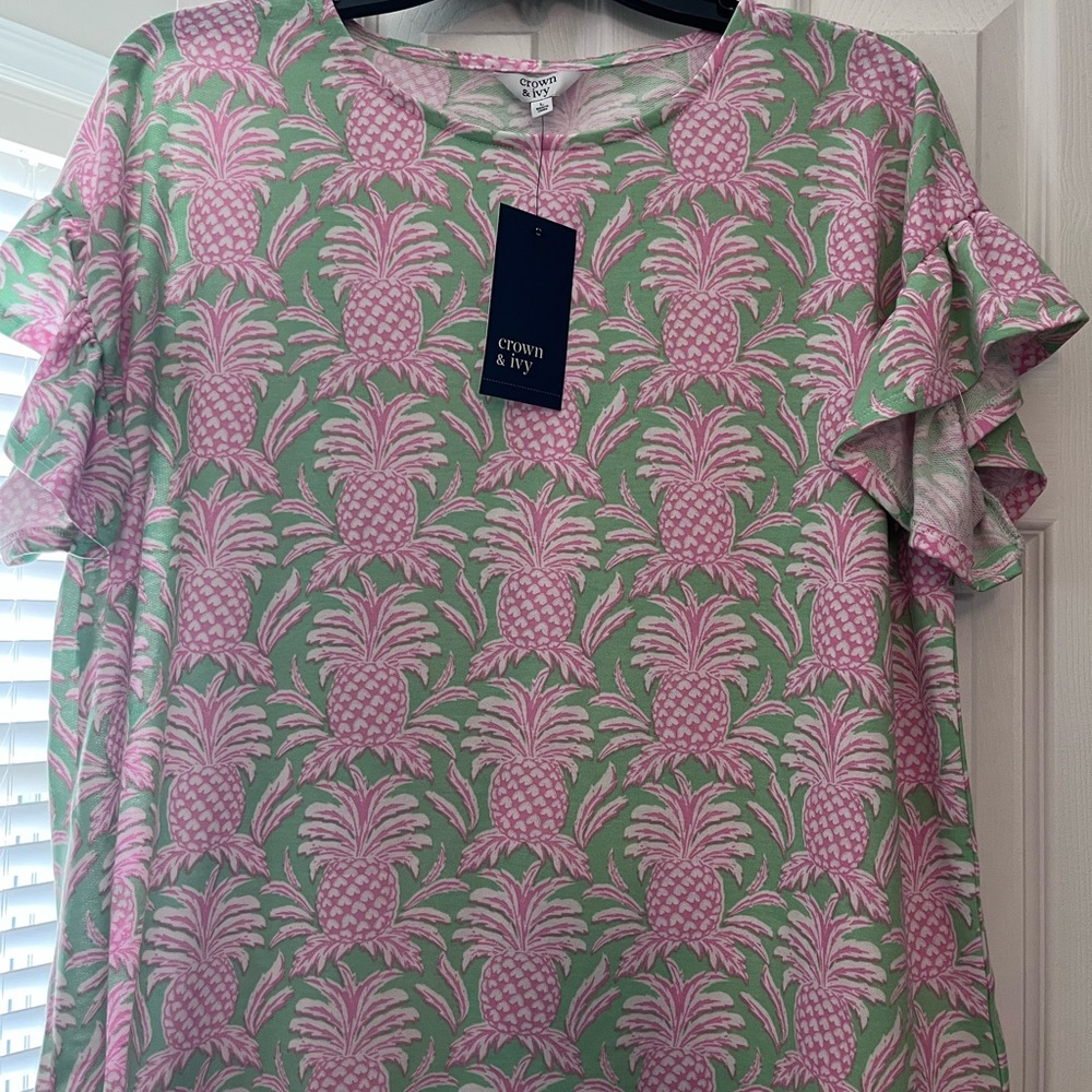 crown & ivy Green Tunic with Pink Pineapple Print and Ruffle Sleeves